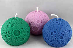 Zeige Details für Mond Meteorit, einfarbig Bild von Mond Meteorit, einfarbig